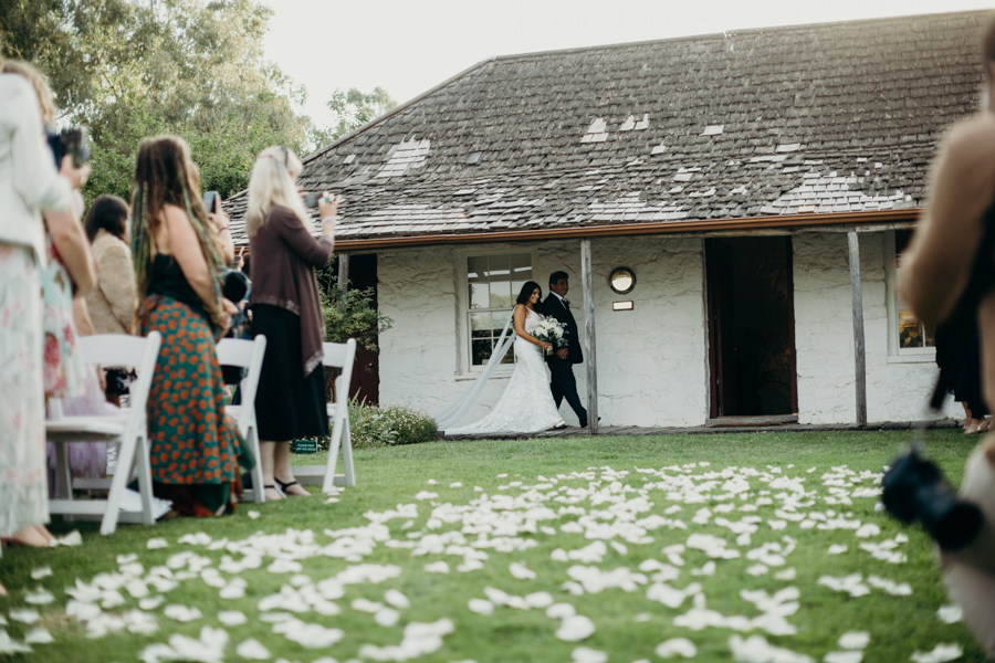 JJ|Melbourne|Wedding|Photography|Emu|Bottom|Homestead|-22