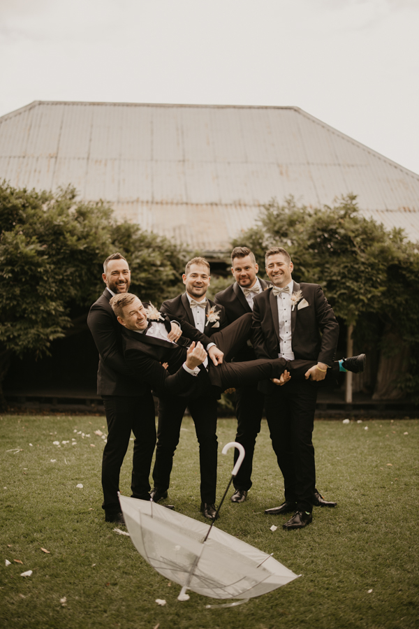 AK_Melbourne_Wedding_Photography_Baxter_Barn_--90