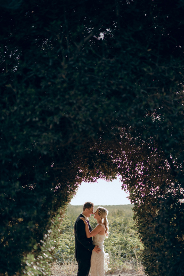 ON_Melbourne_Wedding_Photography_Ampelon_Gardens_-118