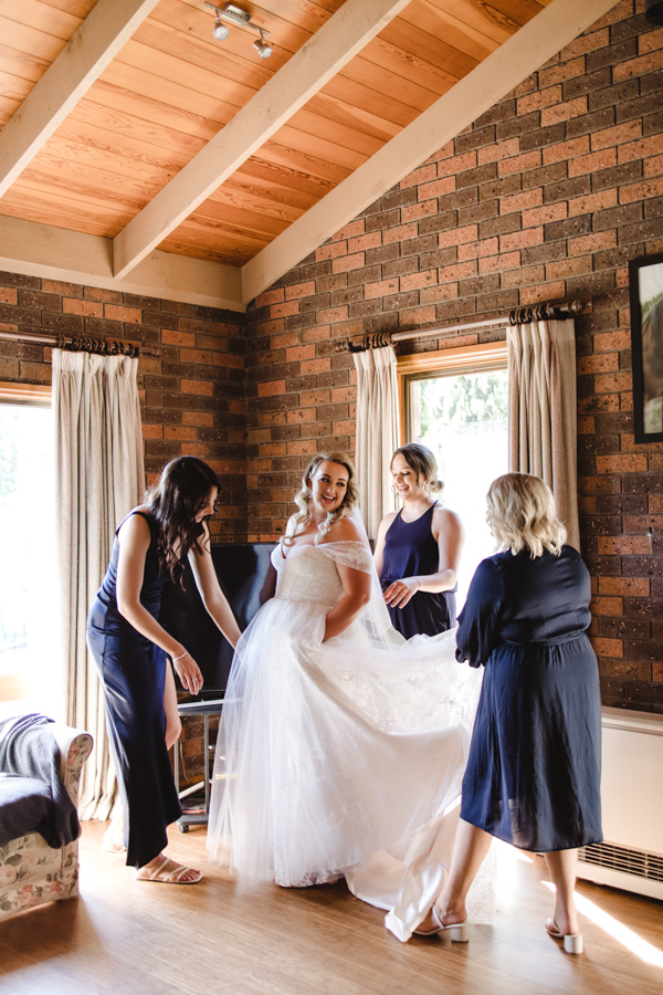 RJ_Melbourne_Wedding_Photography_Yarra_Ranges_Estate_-19