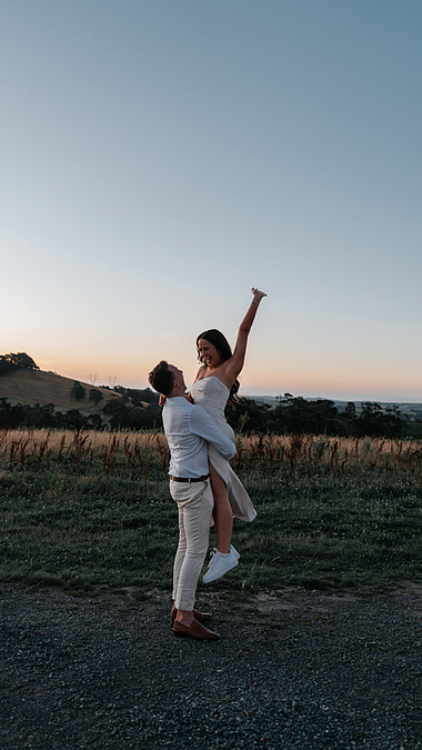 Vines of the Yarra Valley wedding photo s&b