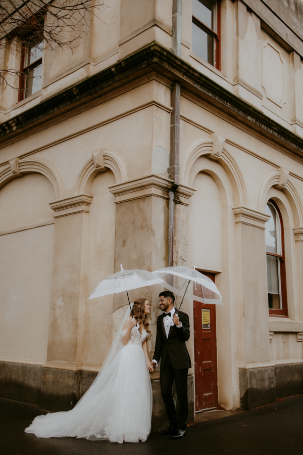 LY_Melbourne_Wedding_photography_Vines_of_the_yarra_valley_-102