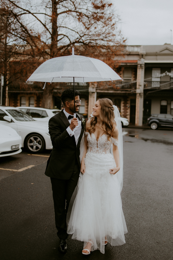 LY_Melbourne_Wedding_photography_Vines_of_the_yarra_valley_-113