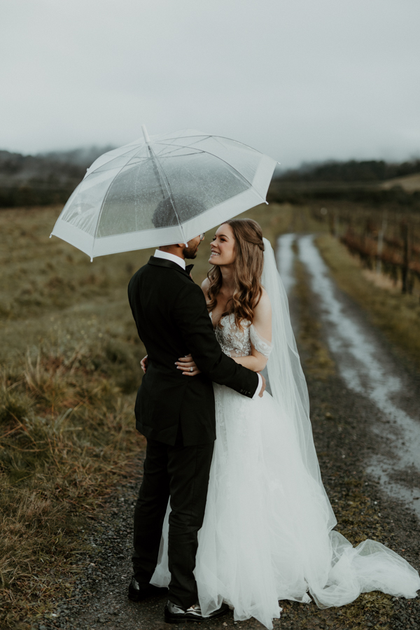 LY_Melbourne_Wedding_photography_Vines_of_the_yarra_valley_-146