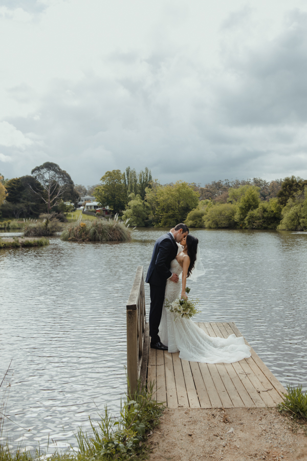 RJ_Melbourne_Wedding_Photography_Lakehouse _Daylesford_-63