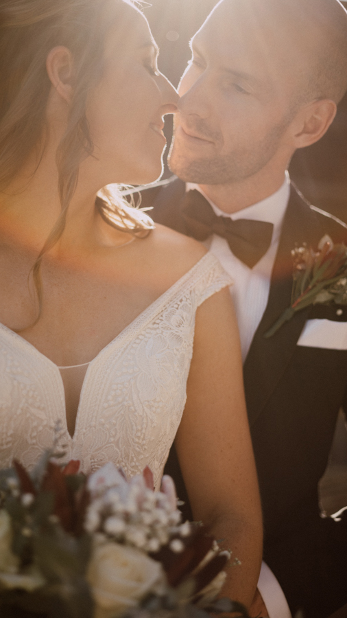 Emu Bottom Homestead wedding photo j&t