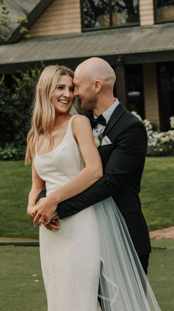 Brown Brothers Winery wedding photo r&j