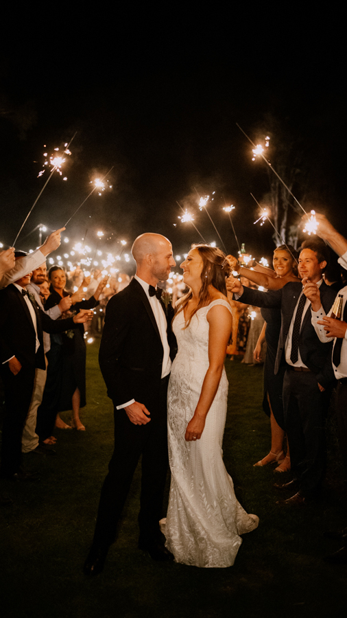 Emu Bottom Homestead wedding photo j&t
