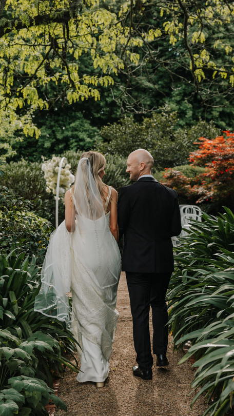 Brown Brothers Winery wedding photo r&j