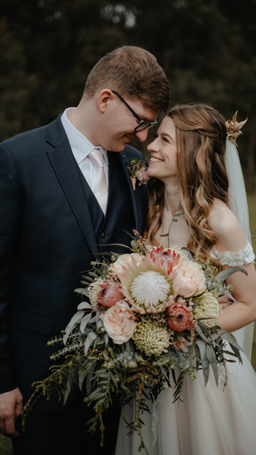 Butlers Lane Vineyard wedding photo c&r