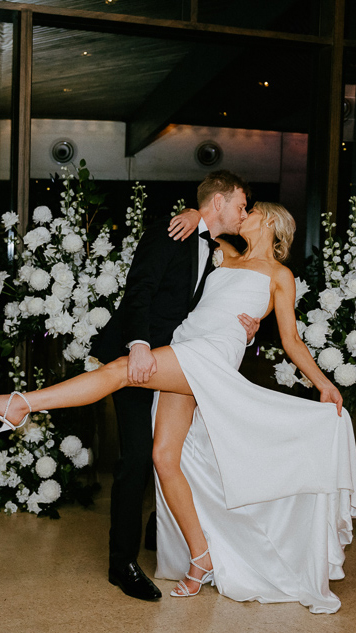Port Philip Estate wedding photo c&s