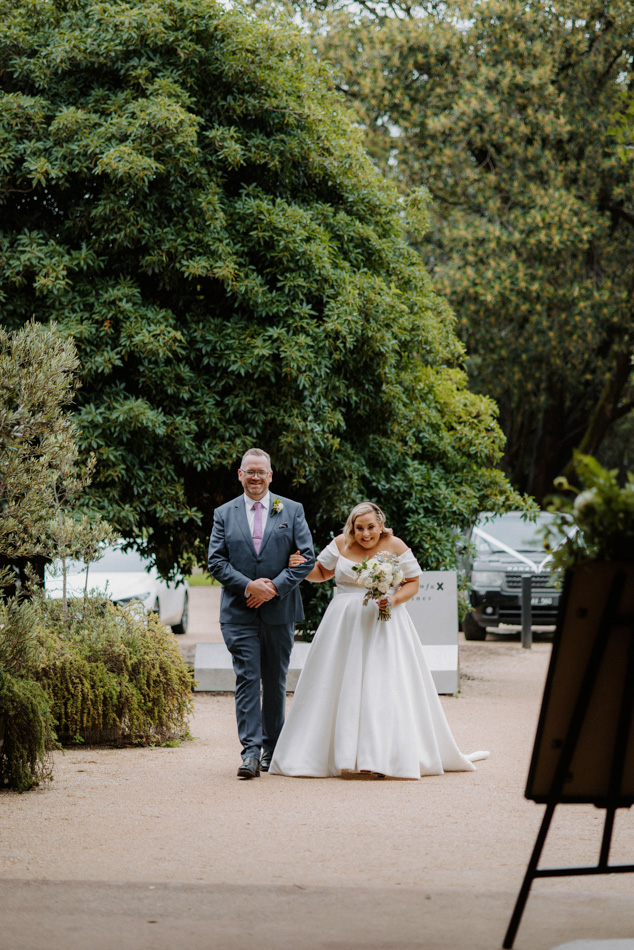 82822 Shadowfax Winery 0067