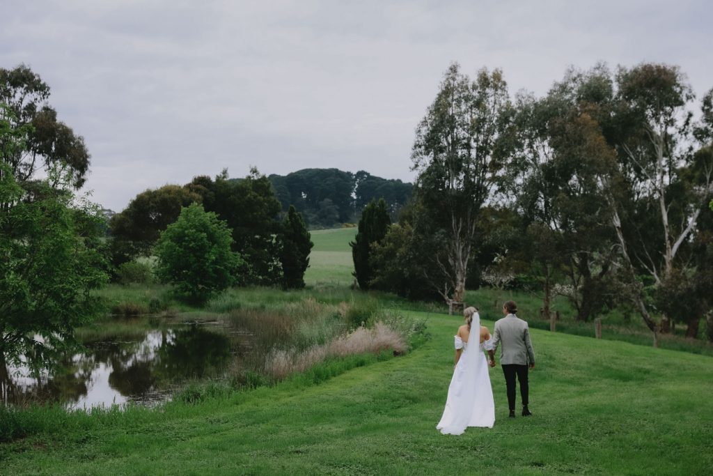 82014-The-Orchards-farm-wedding-136