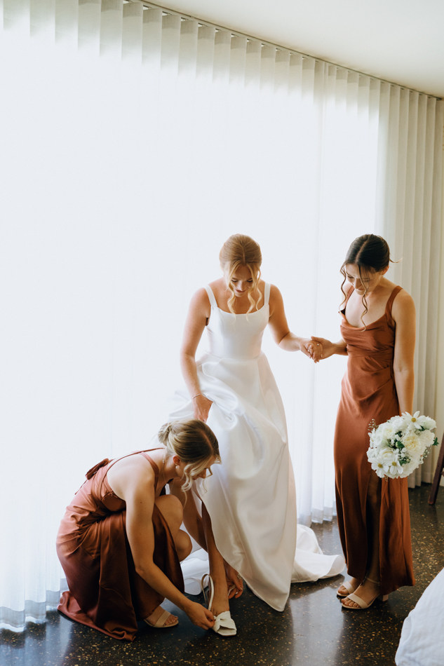 83113 Chateau Dore 0112