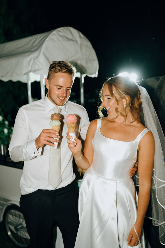 83113 Chateau Dore 0216