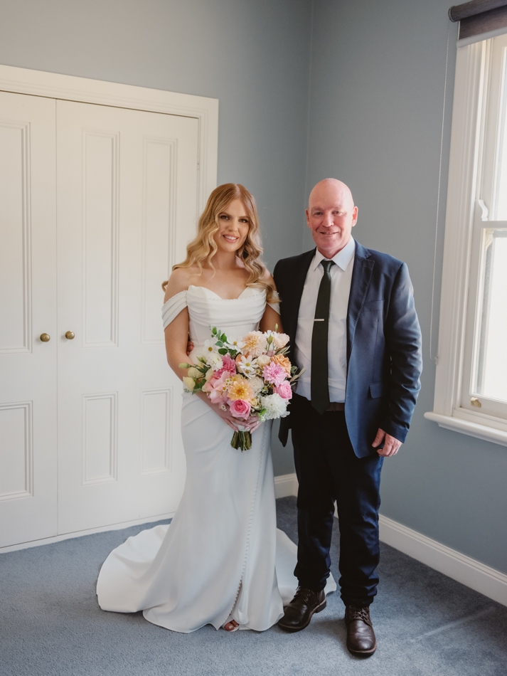 82897 Merne at the Lighthouse 0028