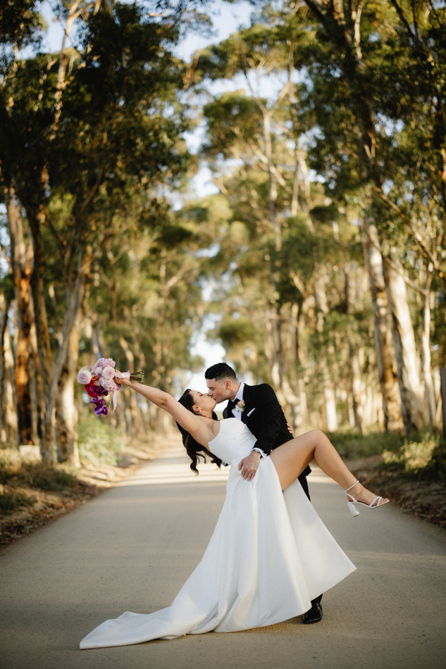 83025 Shadowfax Winery 0075