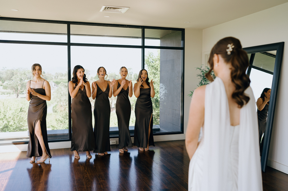 82886 Vines of the=Yarra=Valley 0109