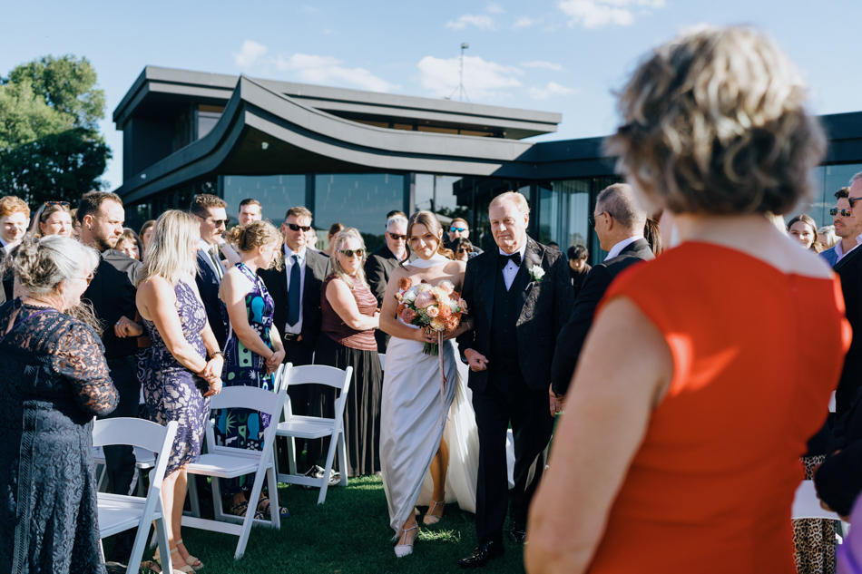 82886 Vines of the=Yarra=Valley 0123