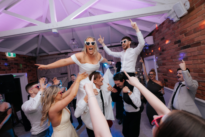 83158 Kodie & Lachy (98)