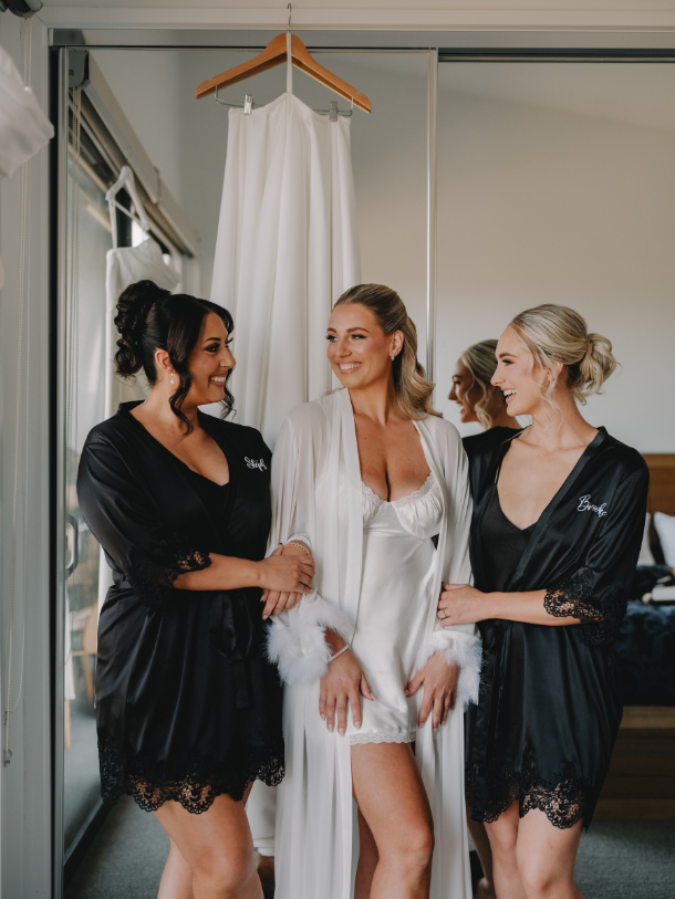 83110 Zonzos Estate (303)