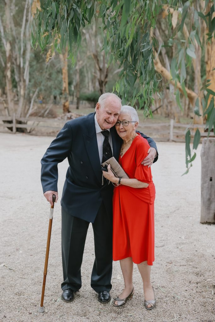 83193 the epicurean (104)