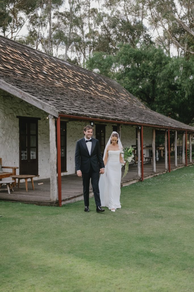 83193 the epicurean (60)