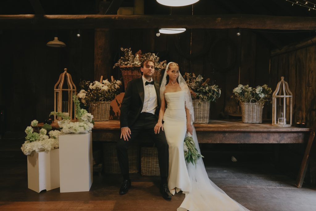 83193 the epicurean (96)