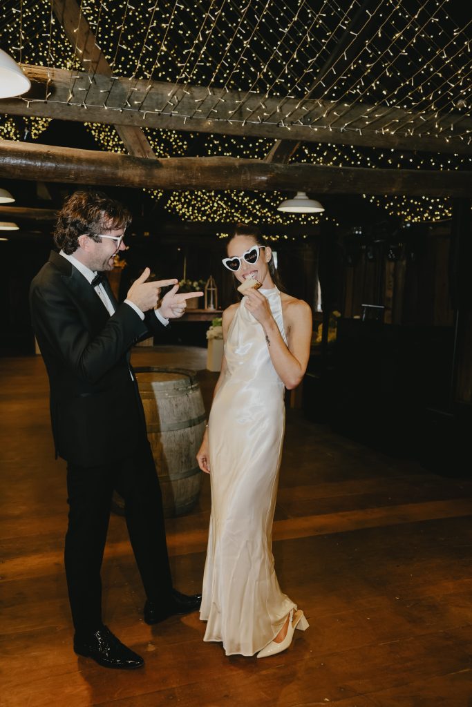 83193 the epicurean (99)